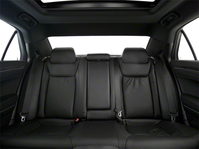 2012 Chrysler 300 4dr Sdn V6 RWD