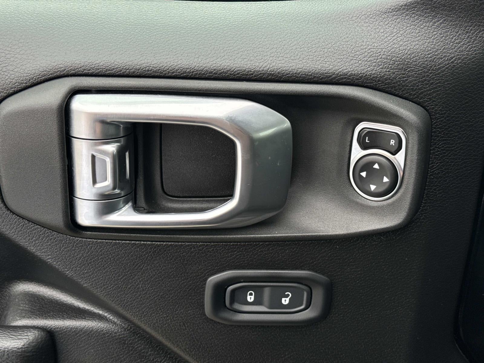 2022 Jeep Wrangler Sport S 4x4