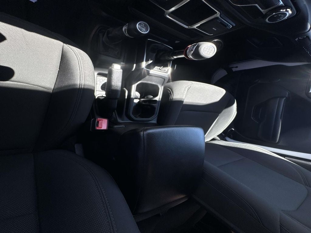 2021 Jeep Wrangler Sport