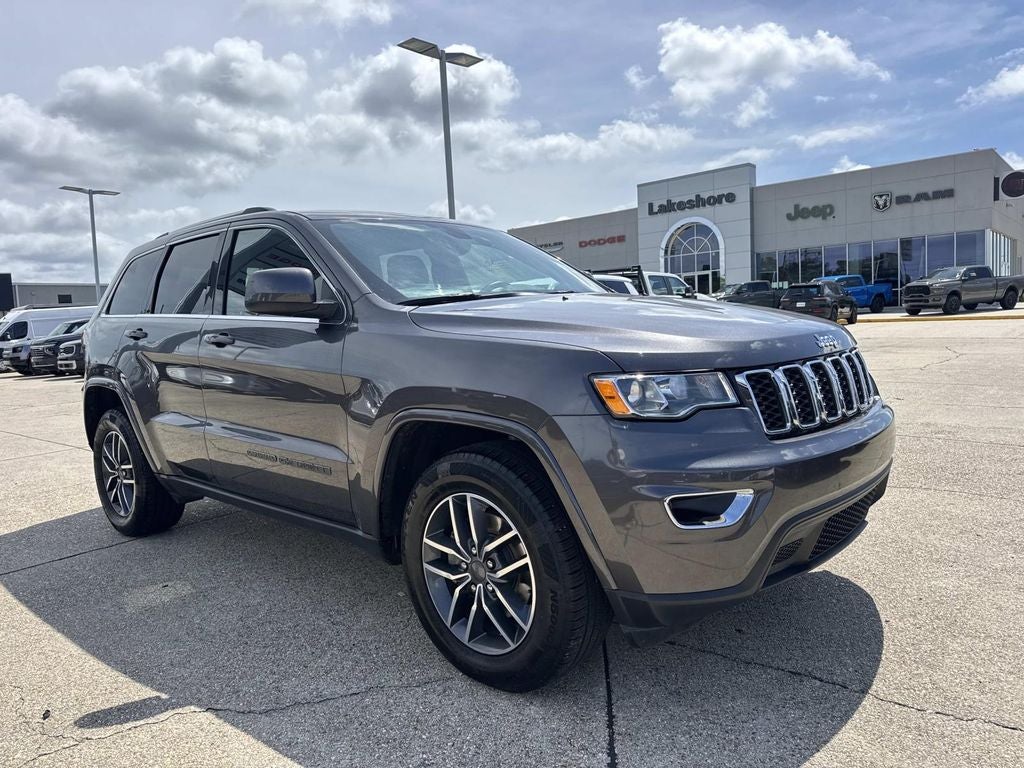 2019 Jeep Grand Cherokee Laredo E's photo