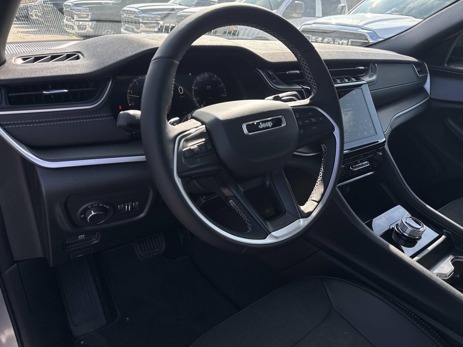 2025 Jeep Grand Cherokee GRAND CHEROKEE ALTITUDE X 4X2