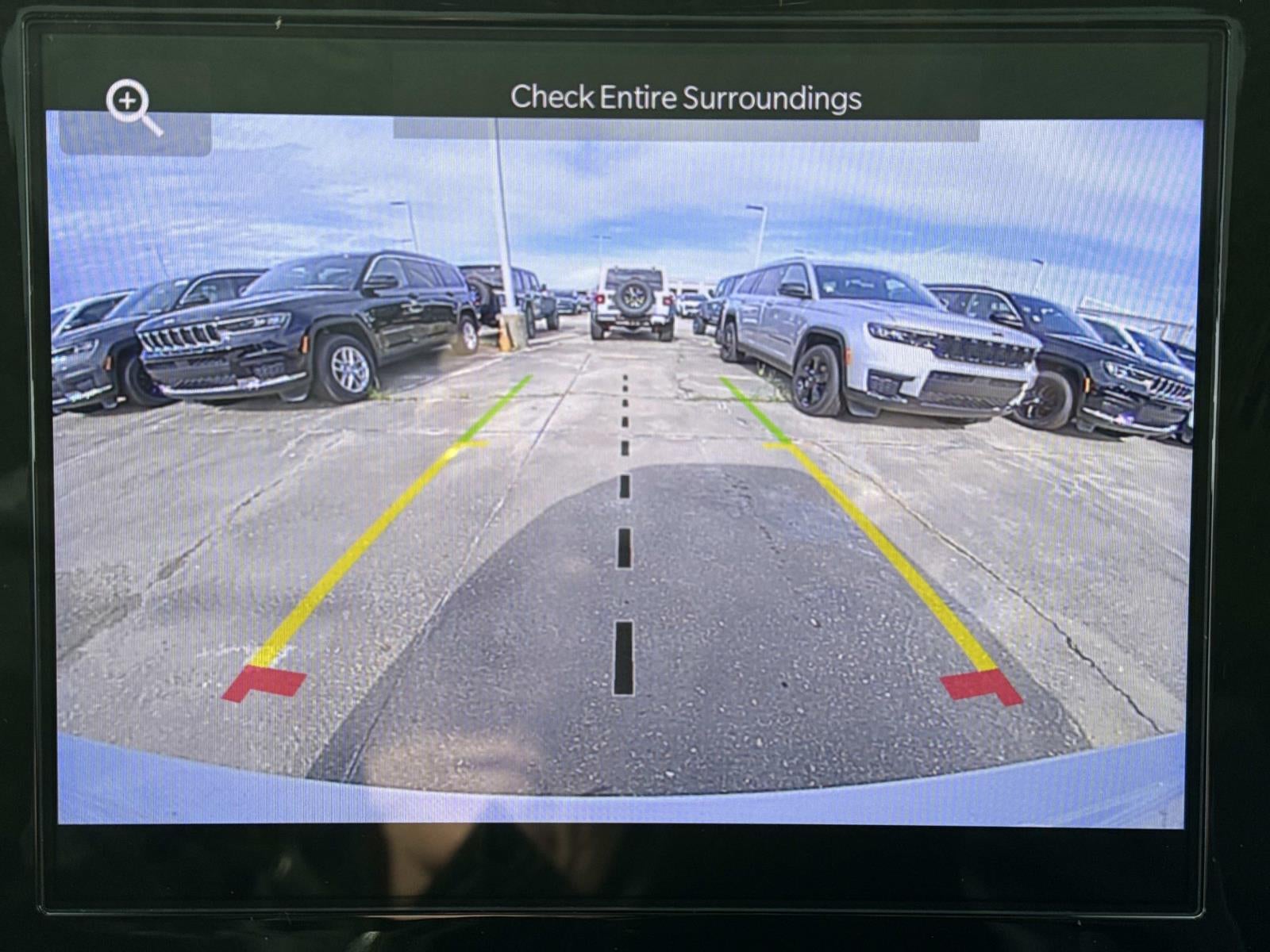 2025 Jeep Grand Cherokee GRAND CHEROKEE LAREDO X 4X2