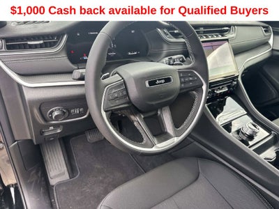 2027 Jeep Grand Cherokee Laredo