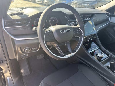 2026 Jeep Grand Cherokee GRAND CHEROKEE LAREDO X 4X2