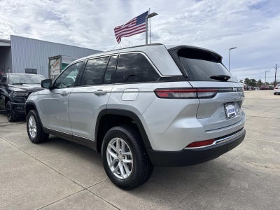 2025 Jeep Grand Cherokee GRAND CHEROKEE LAREDO X 4X2