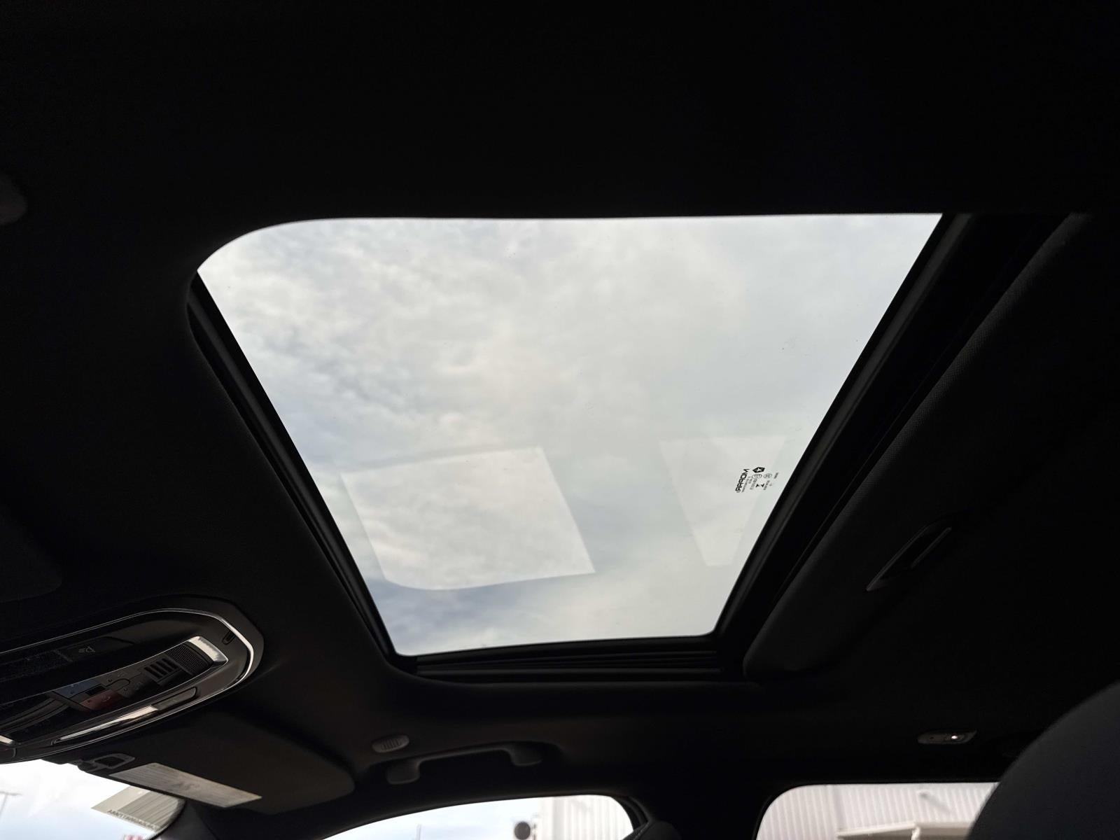 2025 Jeep Grand Cherokee GRAND CHEROKEE LAREDO X 4X2