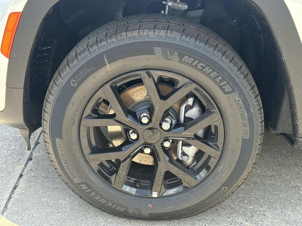 2026 Jeep Grand Cherokee GRAND CHEROKEE LAREDO ALTITUDE 4X2