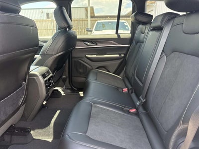 2026 Jeep Grand Cherokee GRAND CHEROKEE LAREDO ALTITUDE 4X2