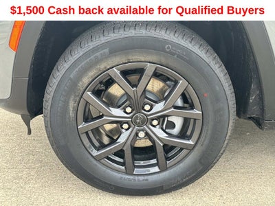 2027 Jeep Grand Cherokee Laredo Altitude