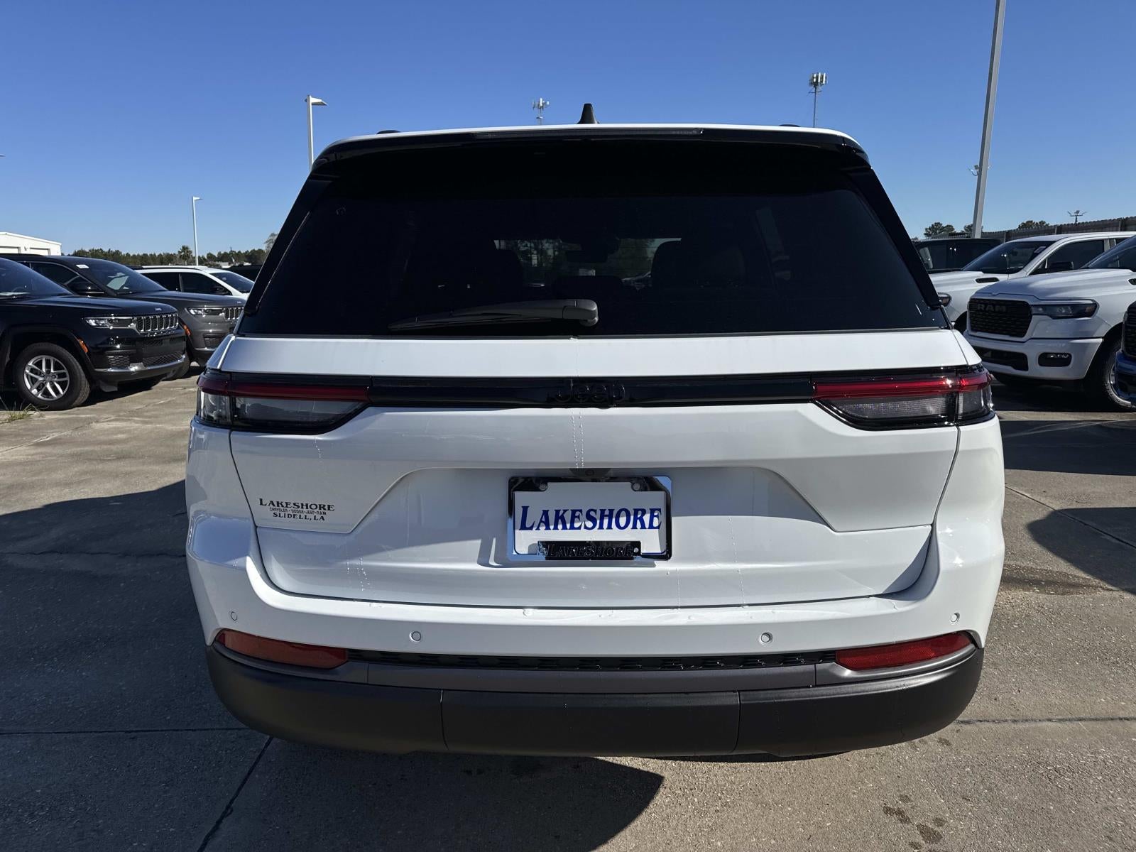 2026 Jeep Grand Cherokee GRAND CHEROKEE ALTITUDE 4X2