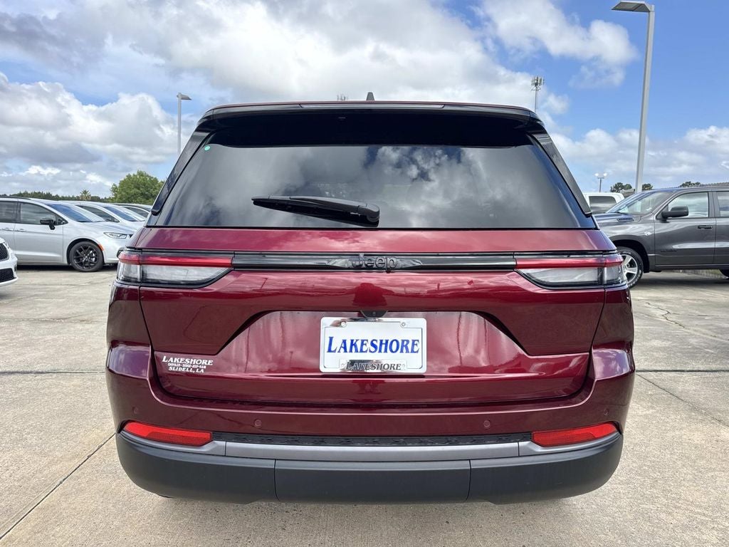 2026 Jeep Grand Cherokee GRAND CHEROKEE LAREDO ALTITUDE 4X2