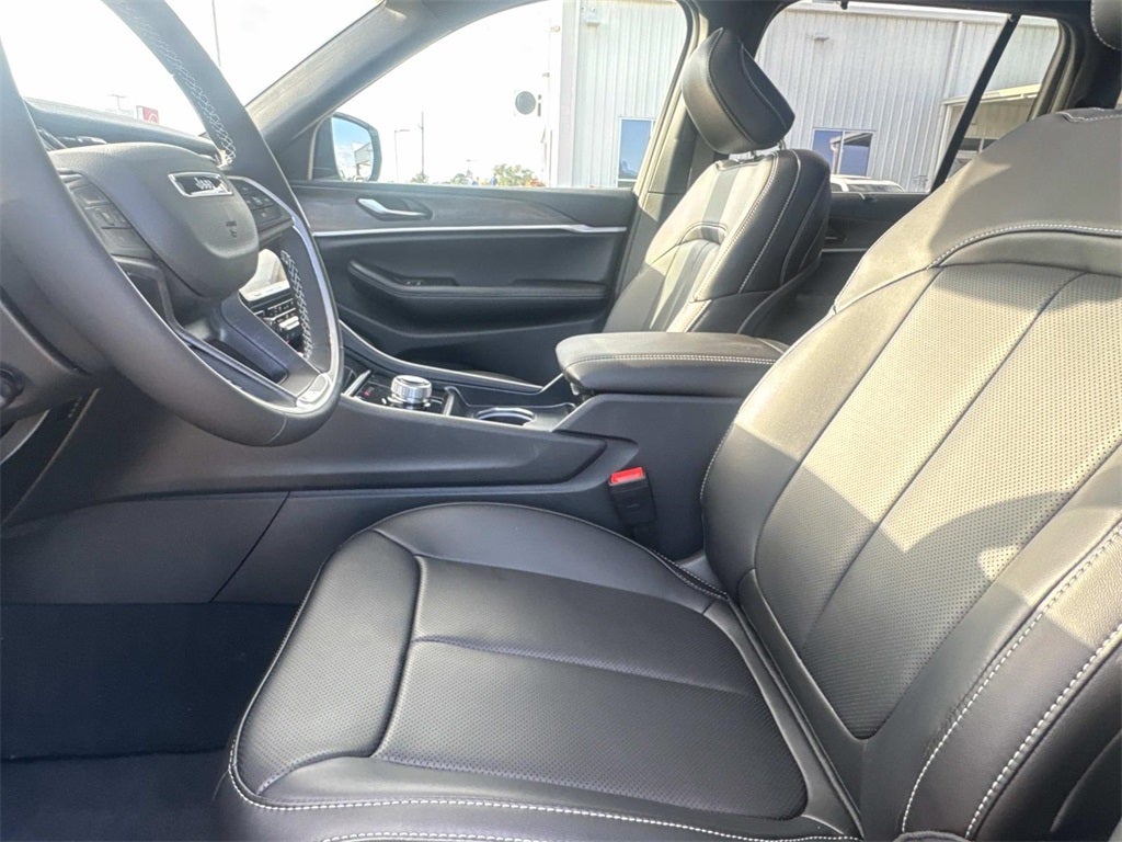 2025 Jeep Grand Cherokee GRAND CHEROKEE LIMITED 4X2