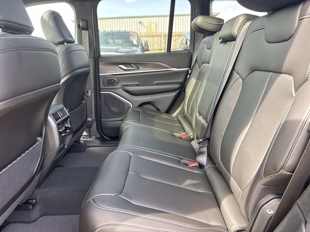 2026 Jeep Grand Cherokee GRAND CHEROKEE LIMITED 4X2