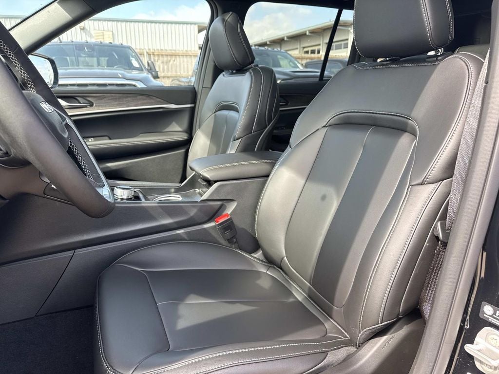 2026 Jeep Grand Cherokee GRAND CHEROKEE LIMITED 4X2