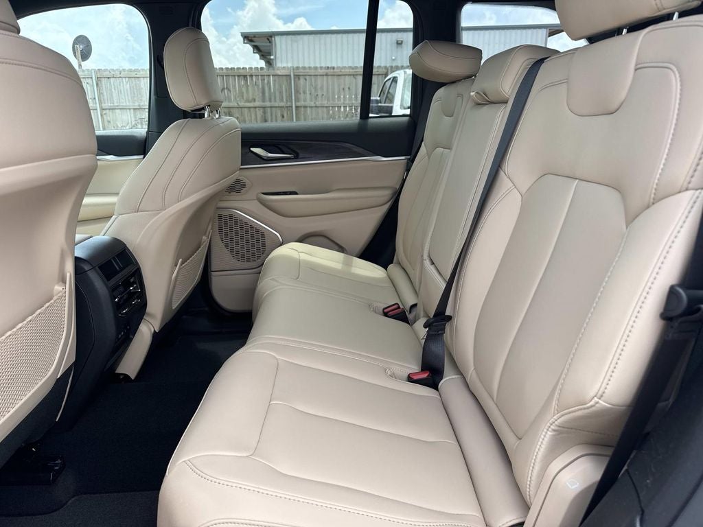 2026 Jeep Grand Cherokee GRAND CHEROKEE LIMITED 4X2