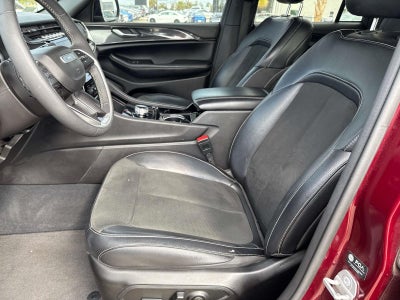 2023 Jeep Grand Cherokee Altitude 4x4