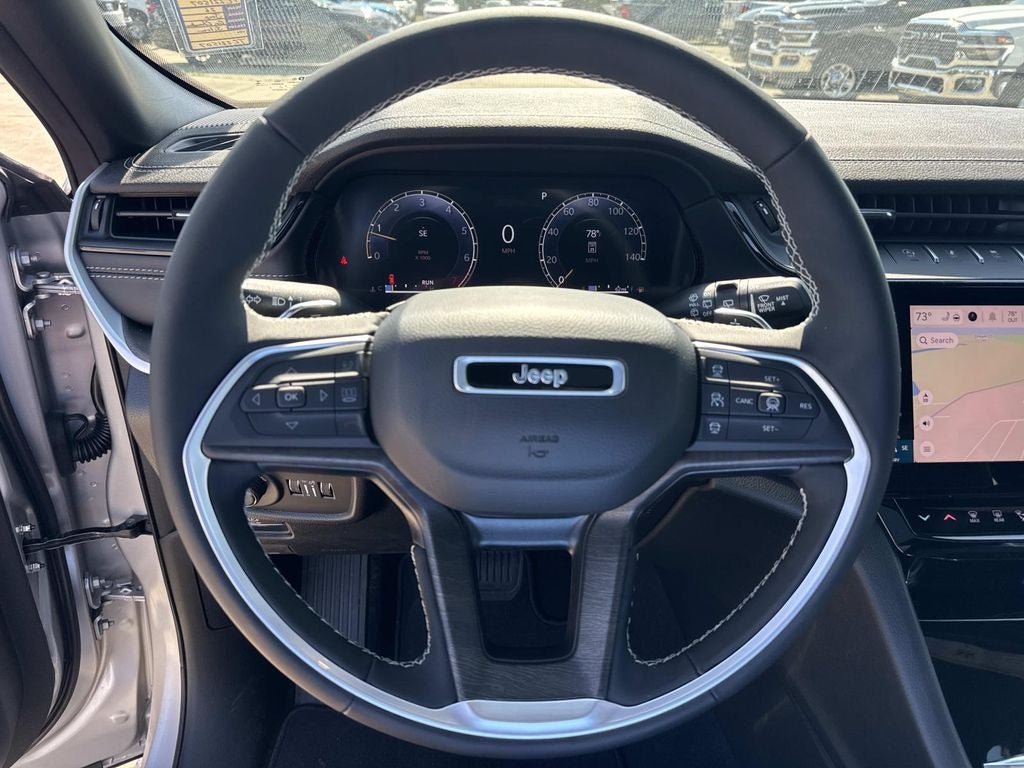 2026 Jeep Grand Cherokee GRAND CHEROKEE LAREDO ALTITUDE 4X4