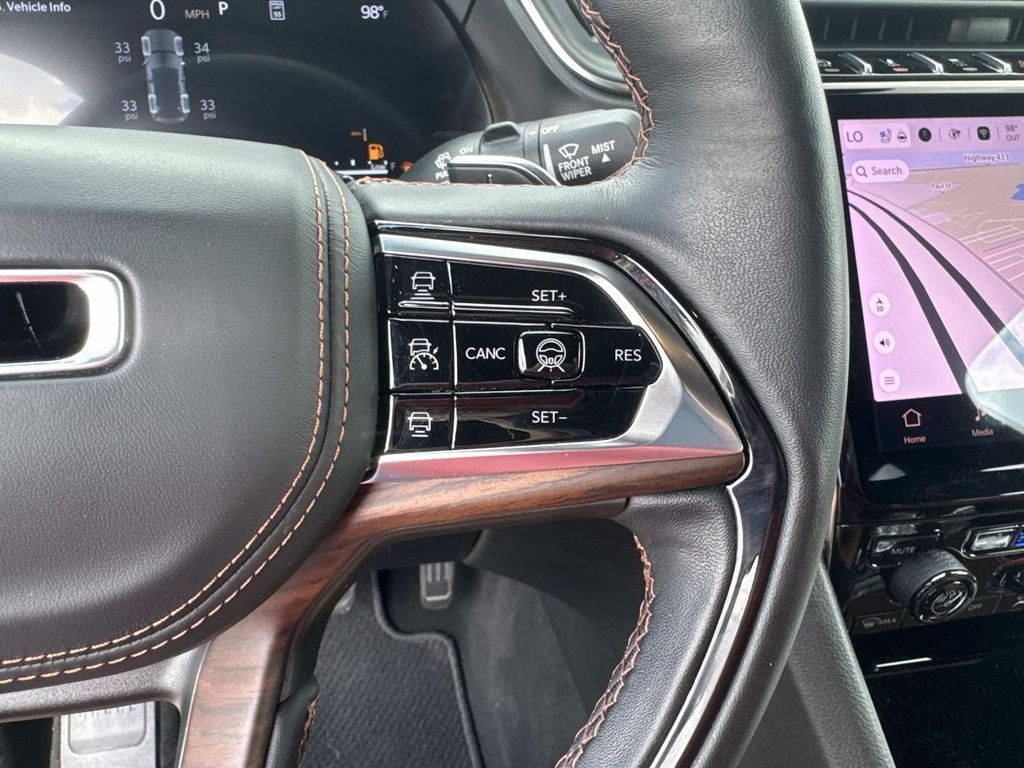 2025 Jeep Grand Cherokee Summit