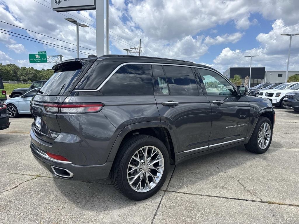 2025 Jeep Grand Cherokee Summit