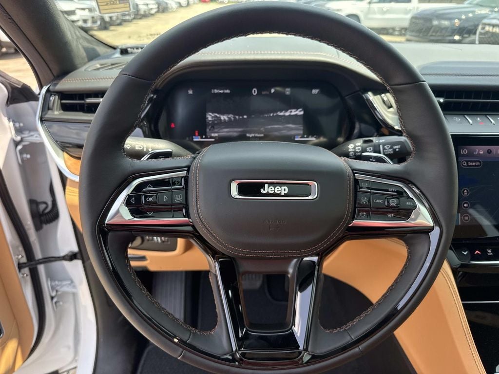2026 Jeep Grand Cherokee GRAND CHEROKEE SUMMIT 4X4