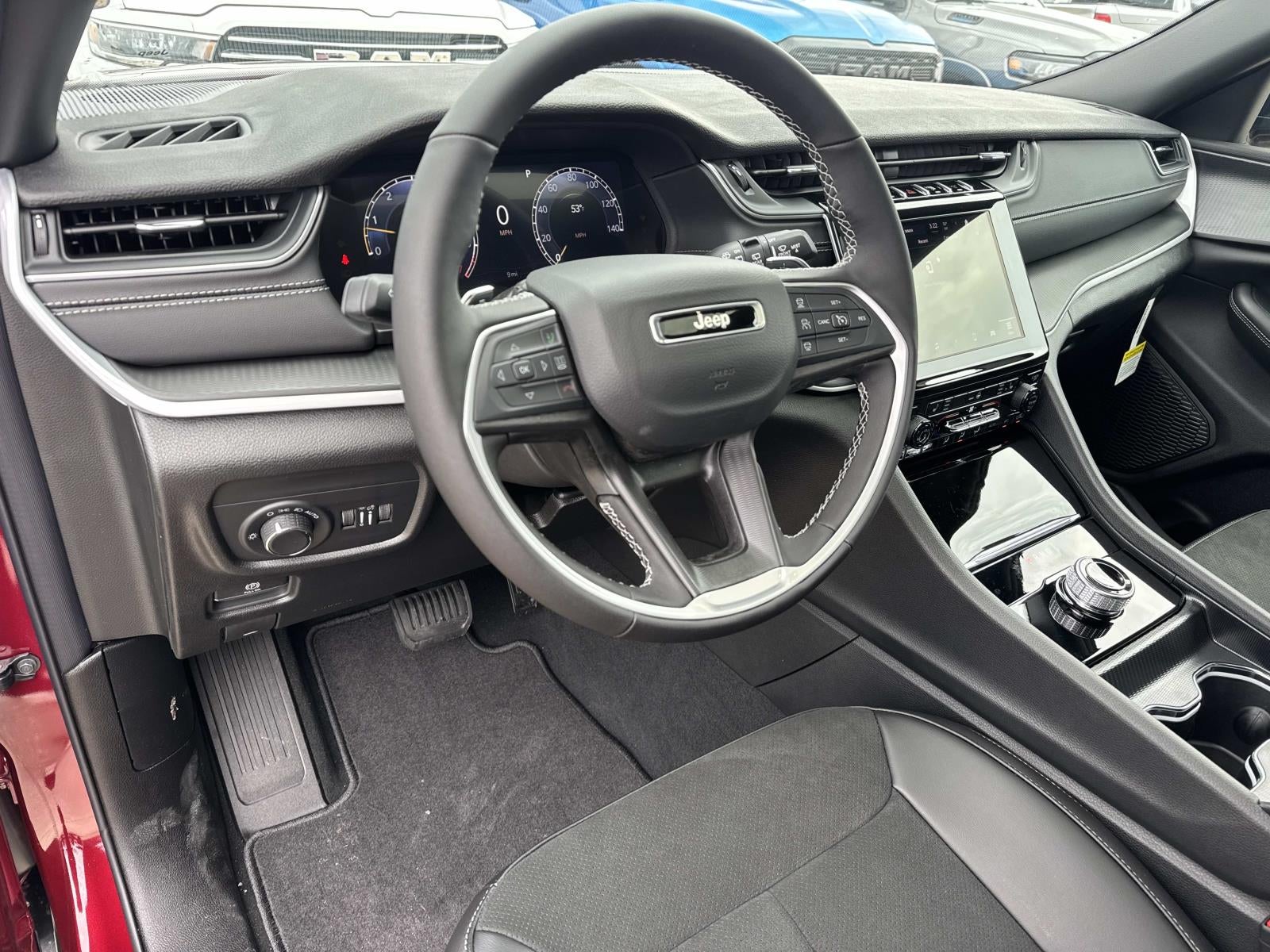 2025 Jeep Grand Cherokee GRAND CHEROKEE L ALTITUDE X 4X2