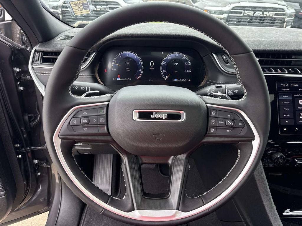 2026 Jeep Grand Cherokee GRAND CHEROKEE L LAREDO X 4X2