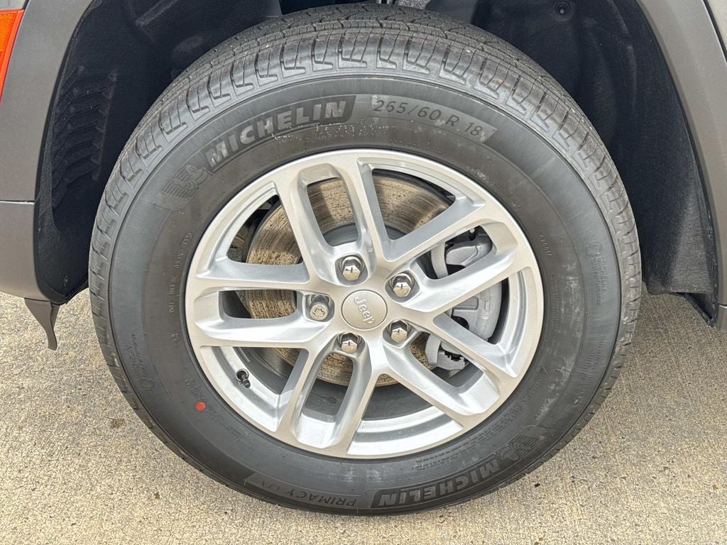 2026 Jeep Grand Cherokee GRAND CHEROKEE L LAREDO X 4X2