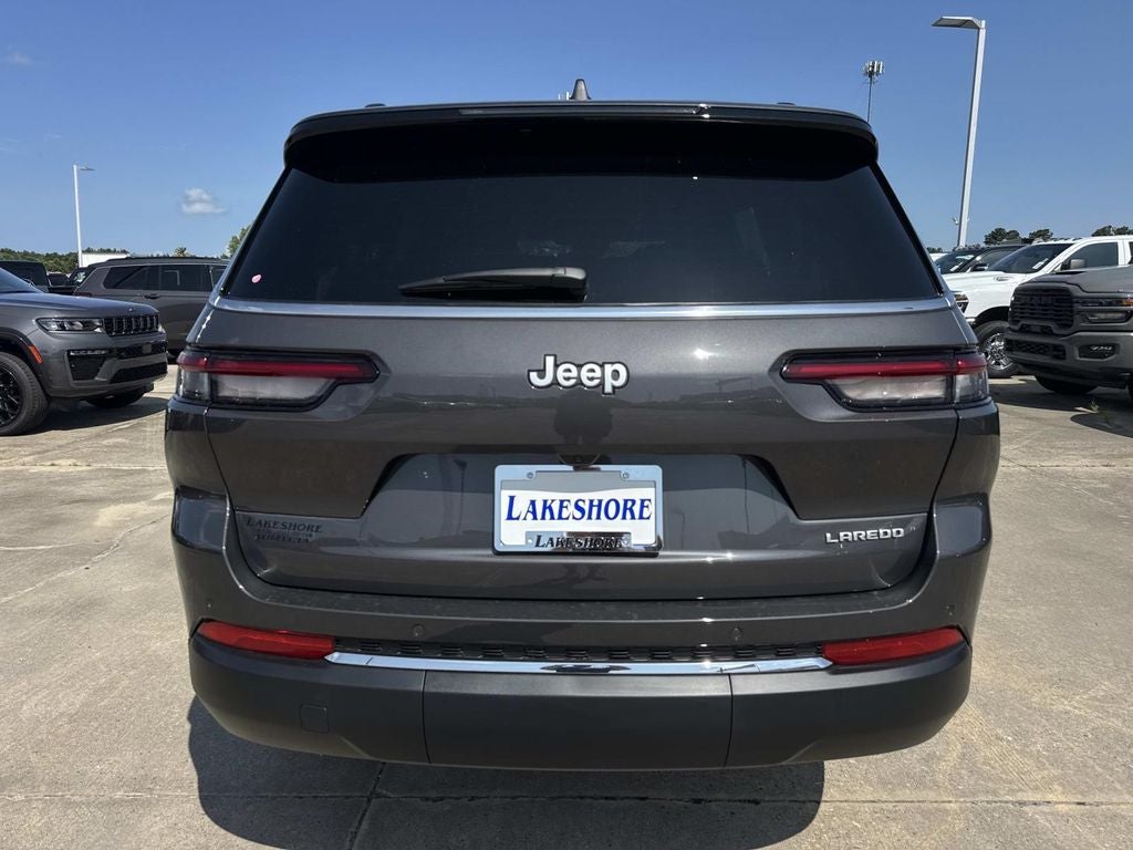 2026 Jeep Grand Cherokee GRAND CHEROKEE L LAREDO X 4X2