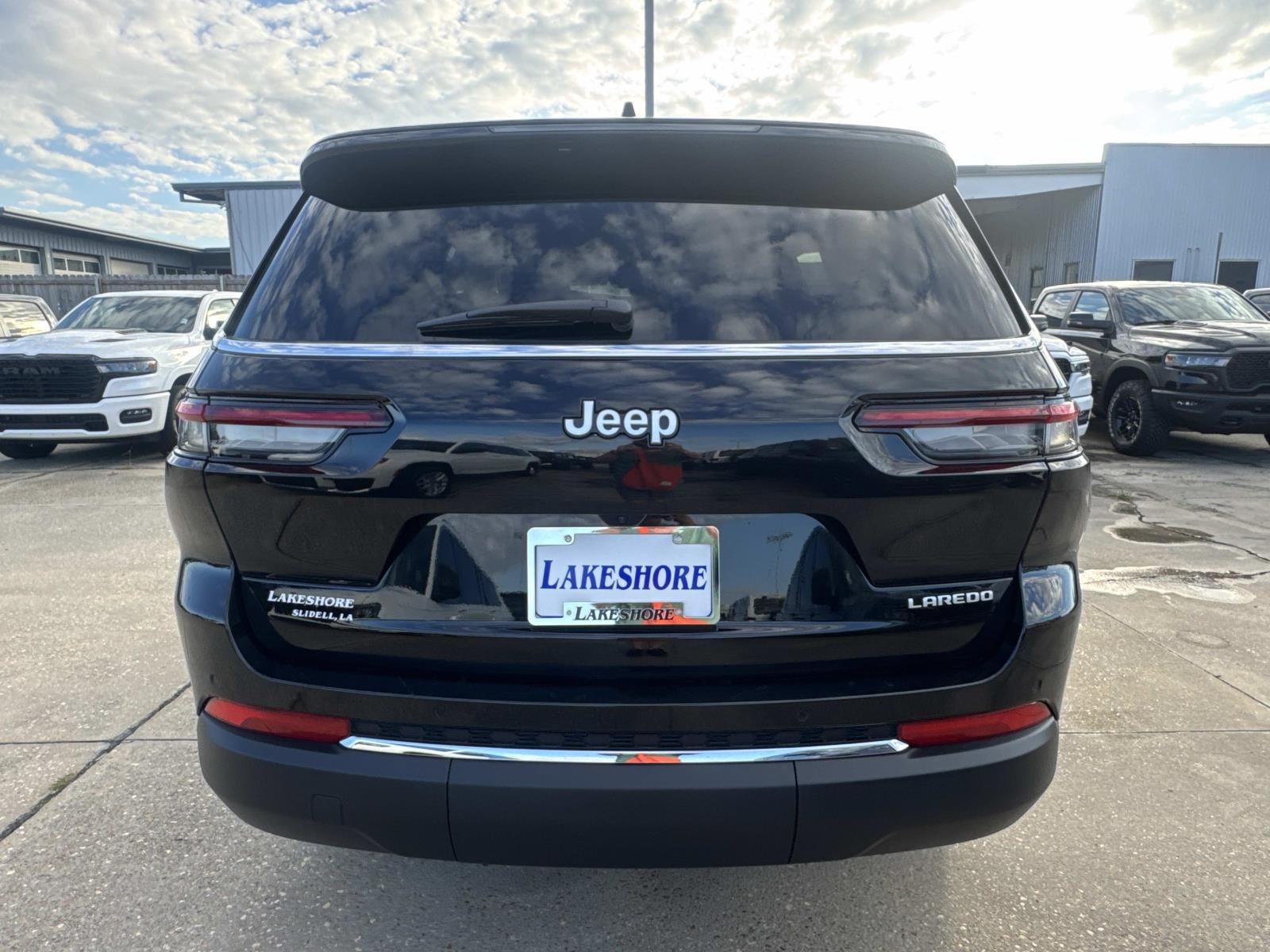 2025 Jeep Grand Cherokee GRAND CHEROKEE L LAREDO X 4X2