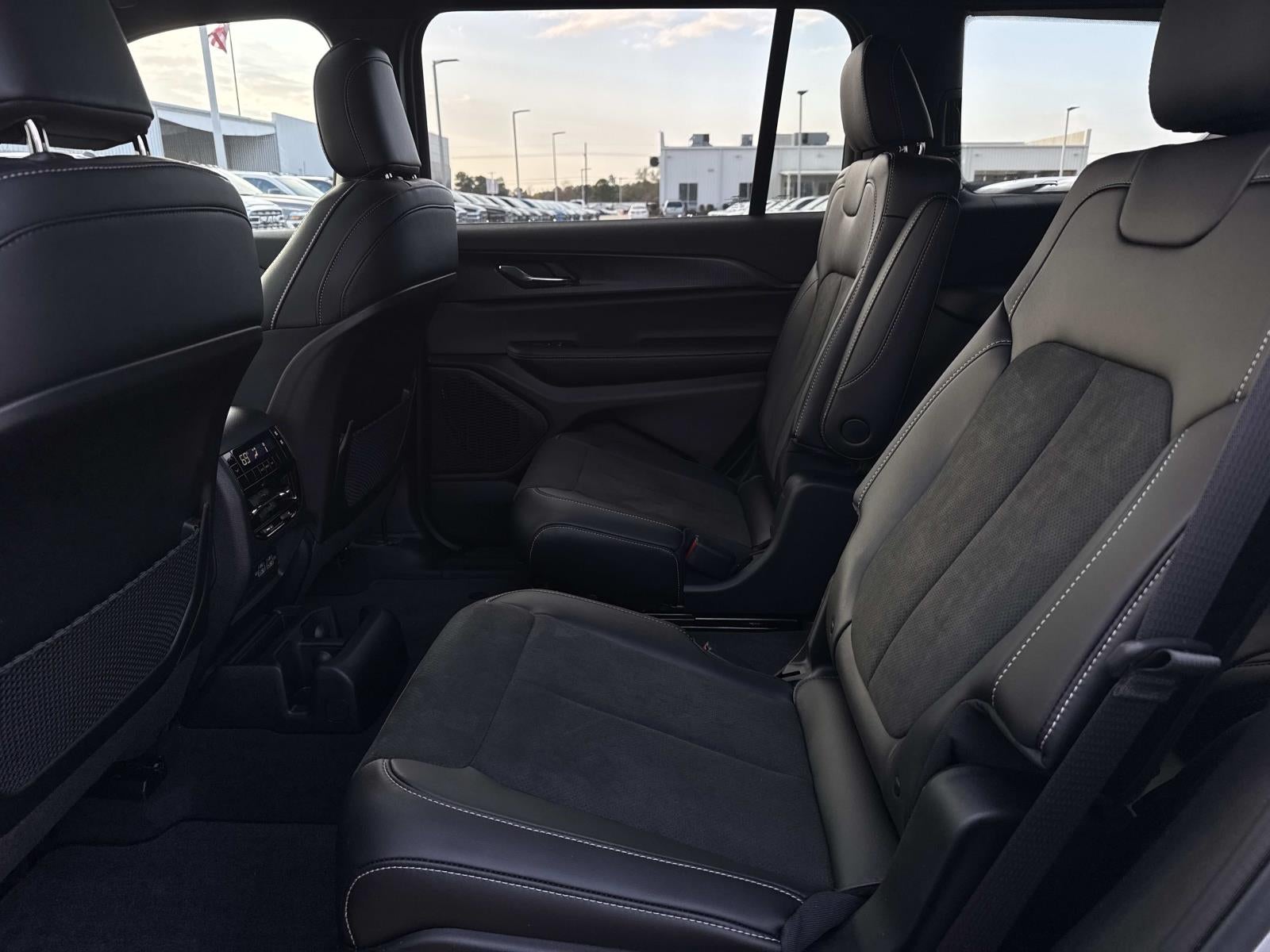 2025 Jeep Grand Cherokee GRAND CHEROKEE L ALTITUDE X 4X2