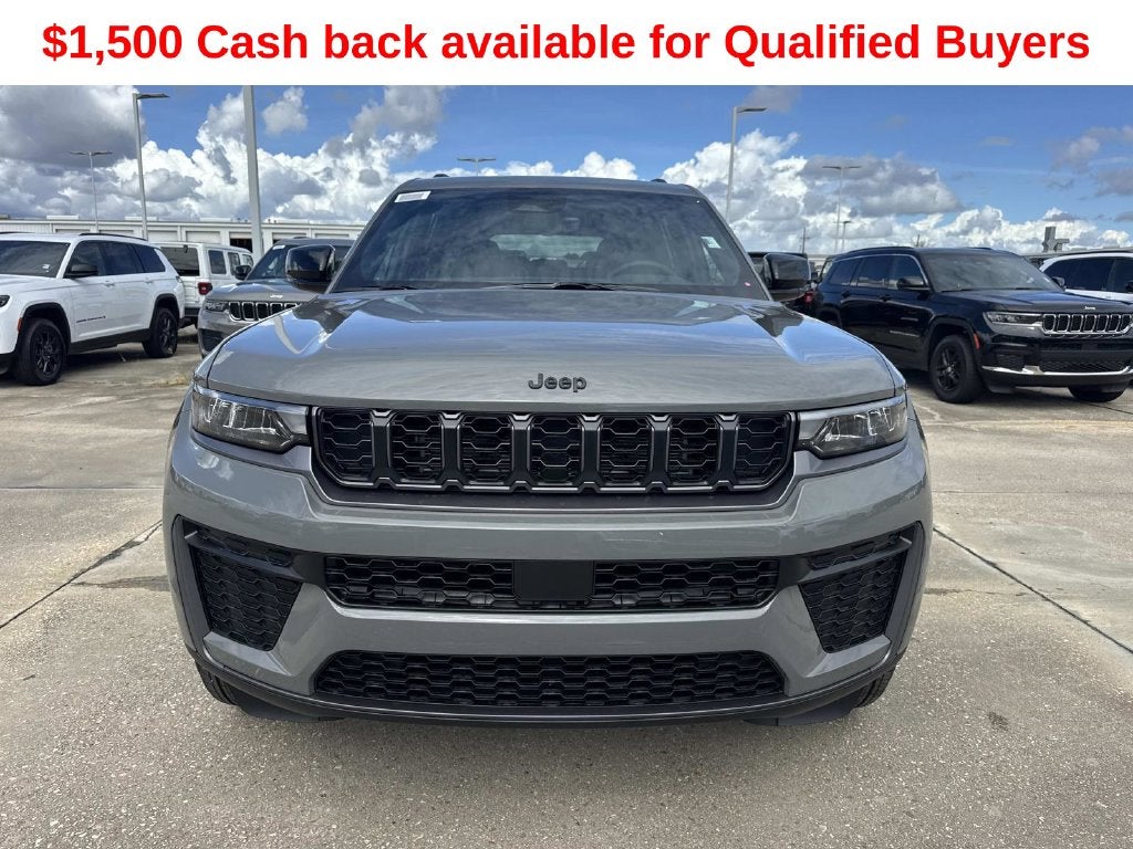 2027 Jeep Grand Cherokee L Laredo Altitude