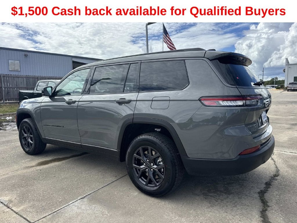 2027 Jeep Grand Cherokee L Laredo Altitude