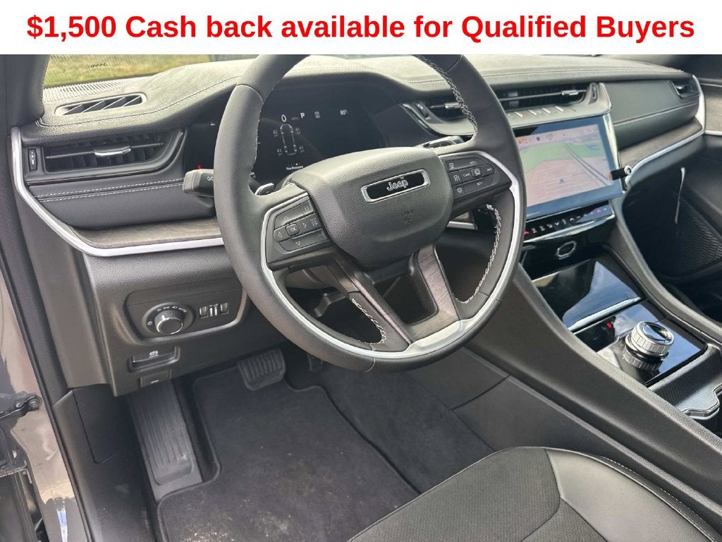2027 Jeep Grand Cherokee L Laredo Altitude