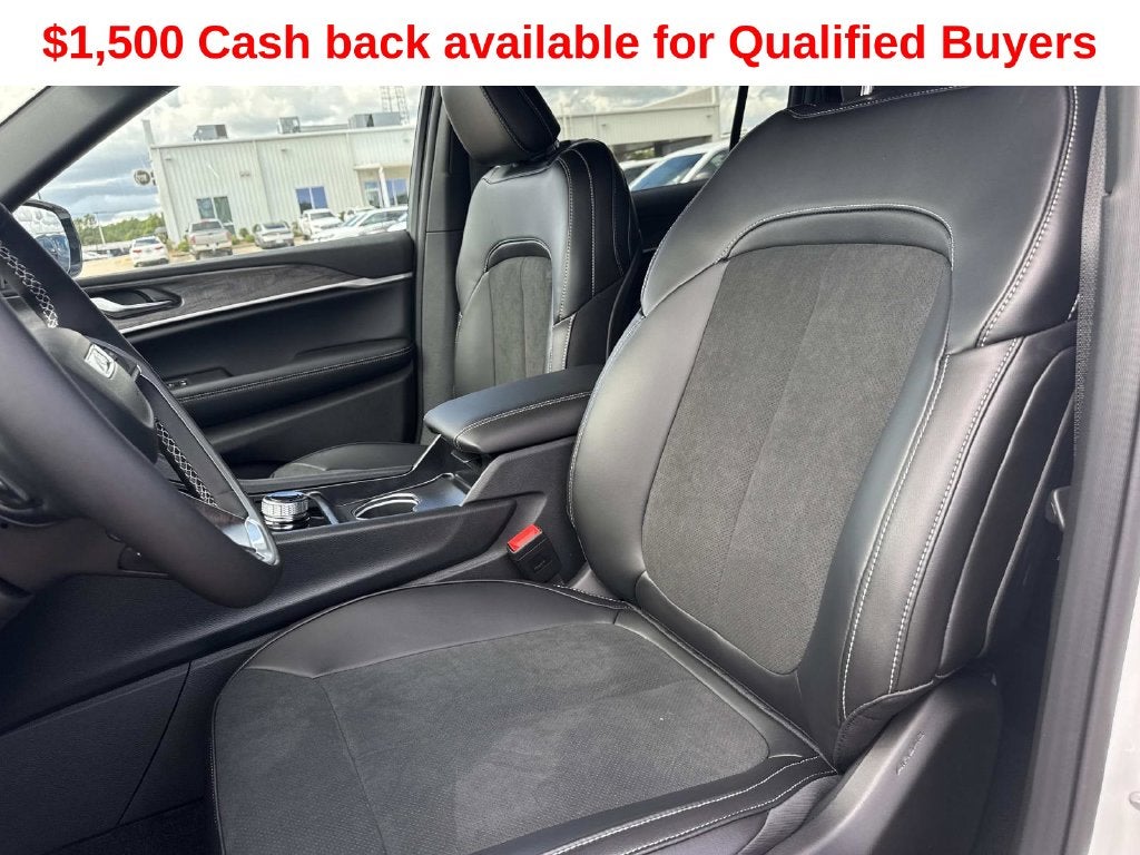 2027 Jeep Grand Cherokee L Laredo Altitude