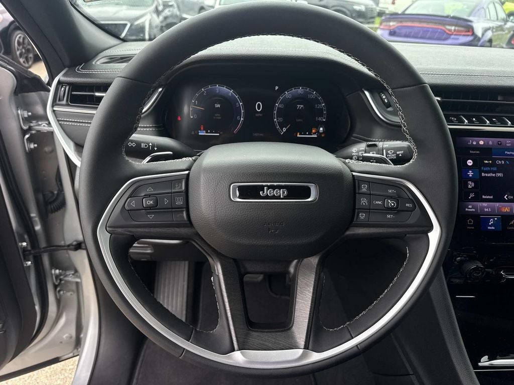 2025 Jeep Grand Cherokee L Limited 4x2