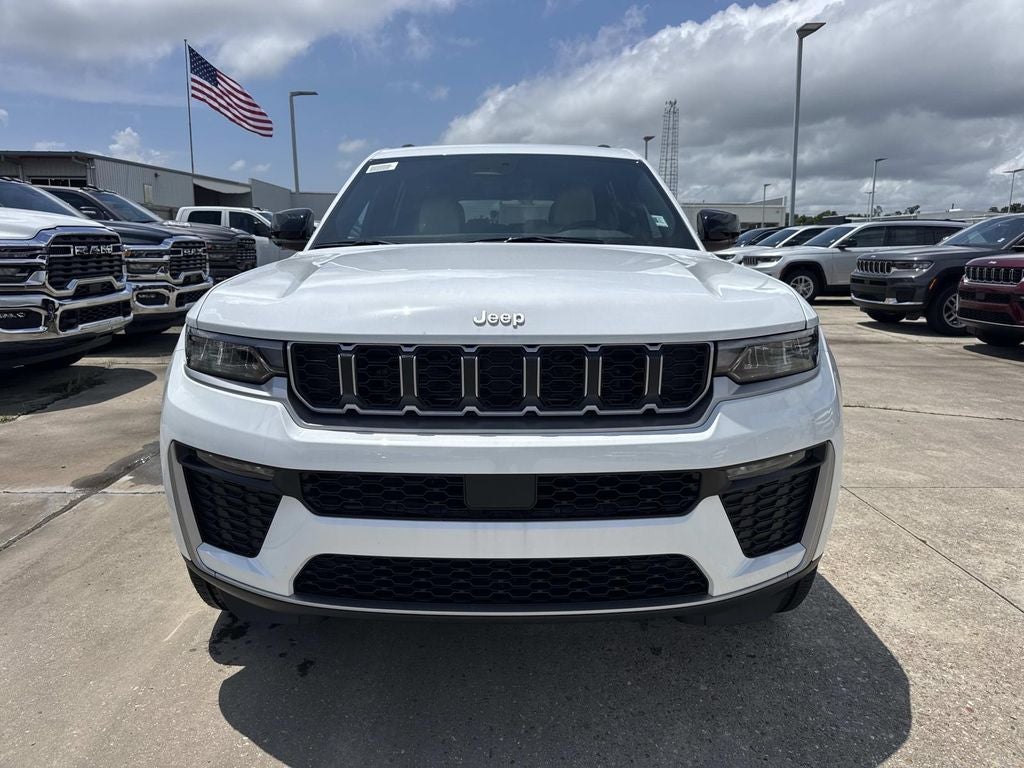 2026 Jeep Grand Cherokee GRAND CHEROKEE L LIMITED 4X2