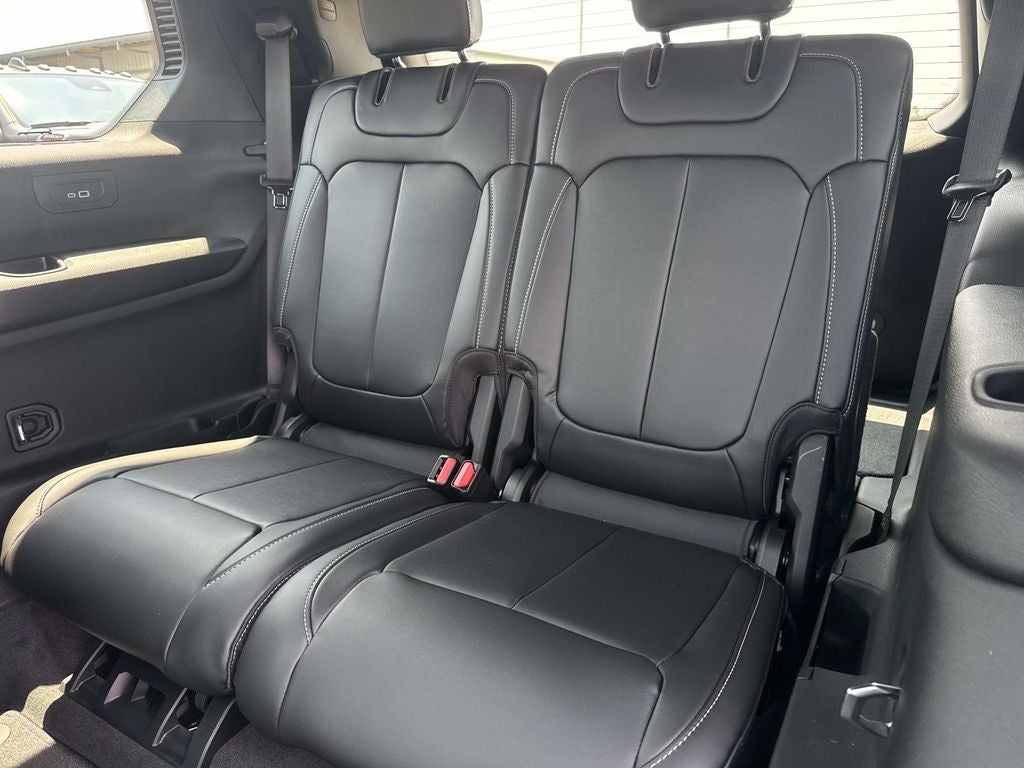 2026 Jeep Grand Cherokee GRAND CHEROKEE L LIMITED 4X2
