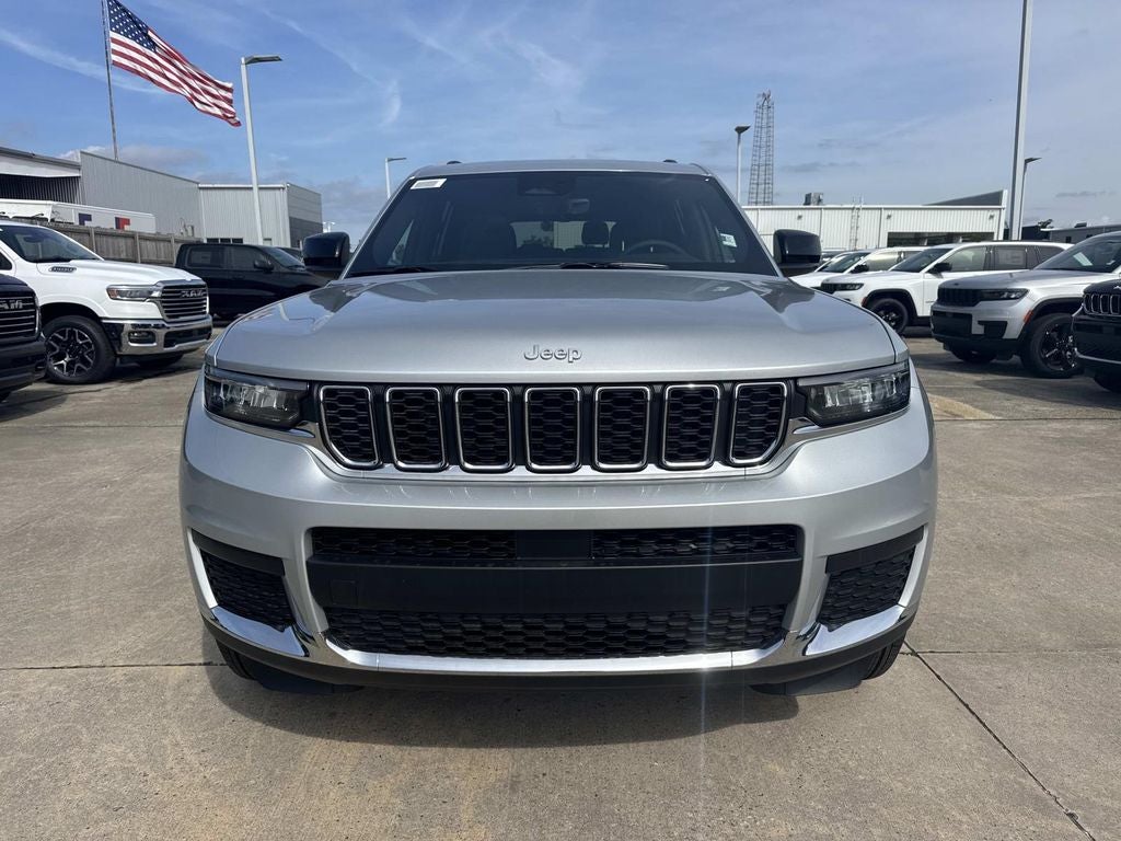2026 Jeep Grand Cherokee GRAND CHEROKEE L LAREDO X 4X4