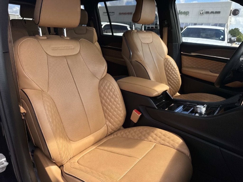 2024 Jeep Grand Cherokee L Summit