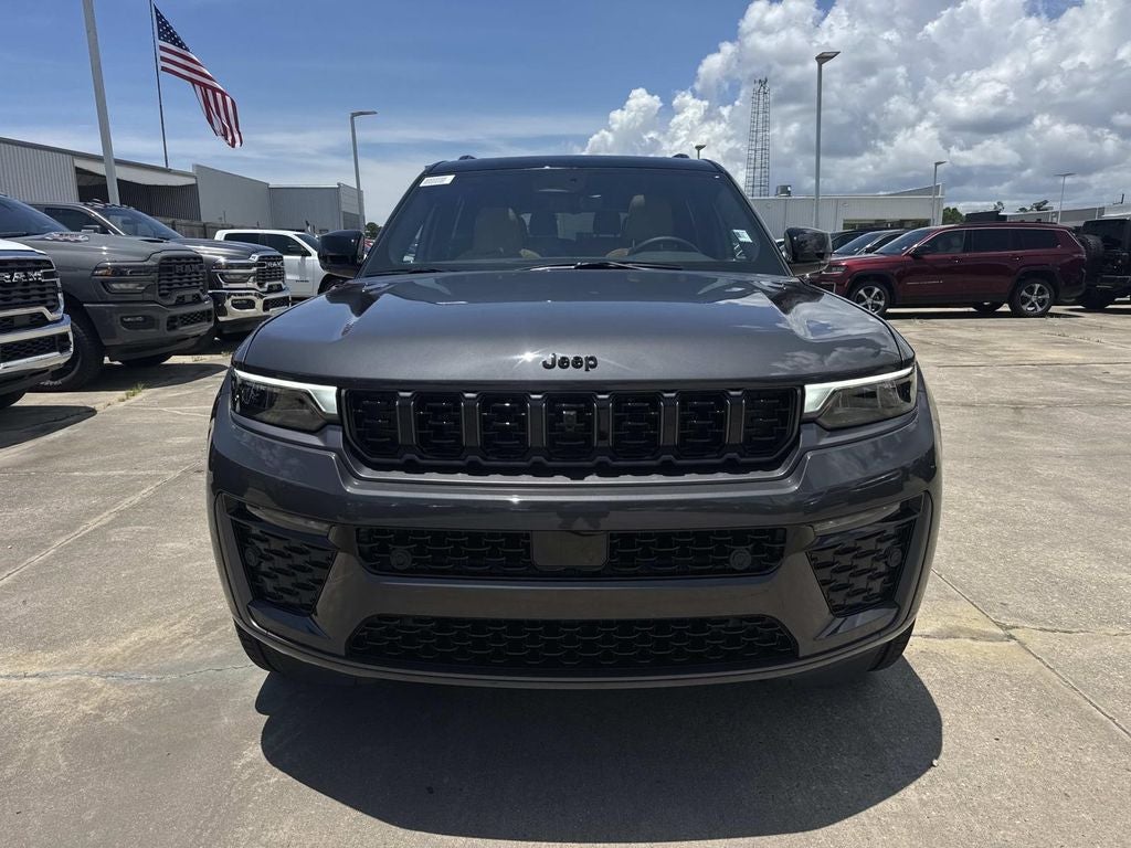 2026 Jeep Grand Cherokee GRAND CHEROKEE L SUMMIT 4X4