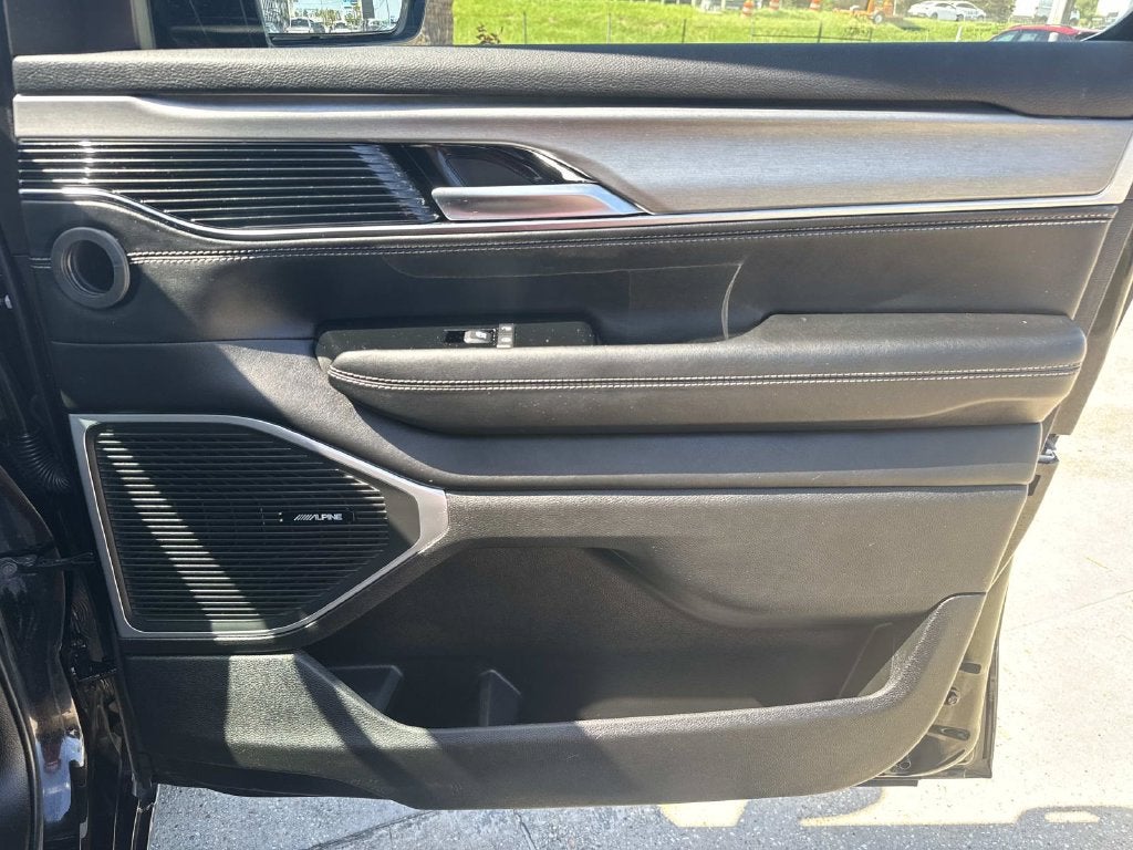 2023 Jeep Wagoneer Series II