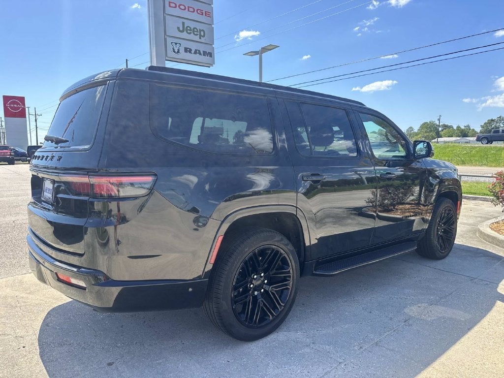 2023 Jeep Wagoneer Series II