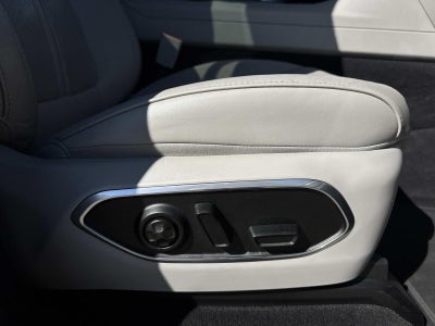 2022 Jeep Wagoneer Series III 4x2