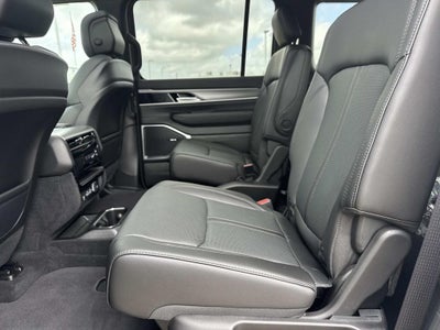 2026 Jeep Grand Wagoneer GRAND WAGONEER UPLAND 4X4