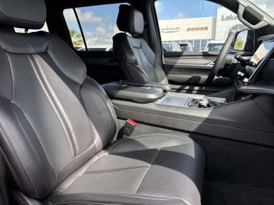 2025 Jeep Wagoneer 4x4