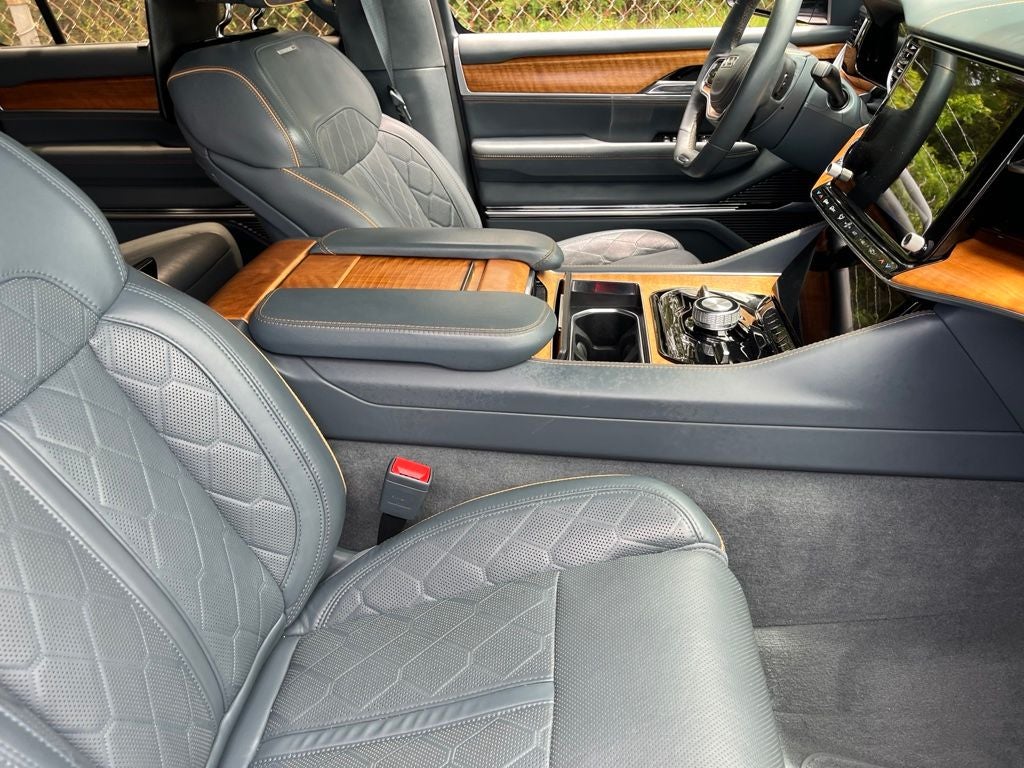 2022 Jeep Grand Wagoneer Series III 4x4