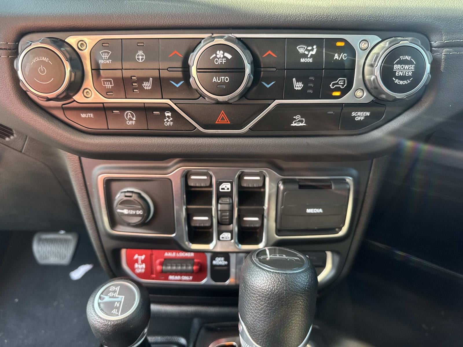 2024 Jeep Gladiator Mojave