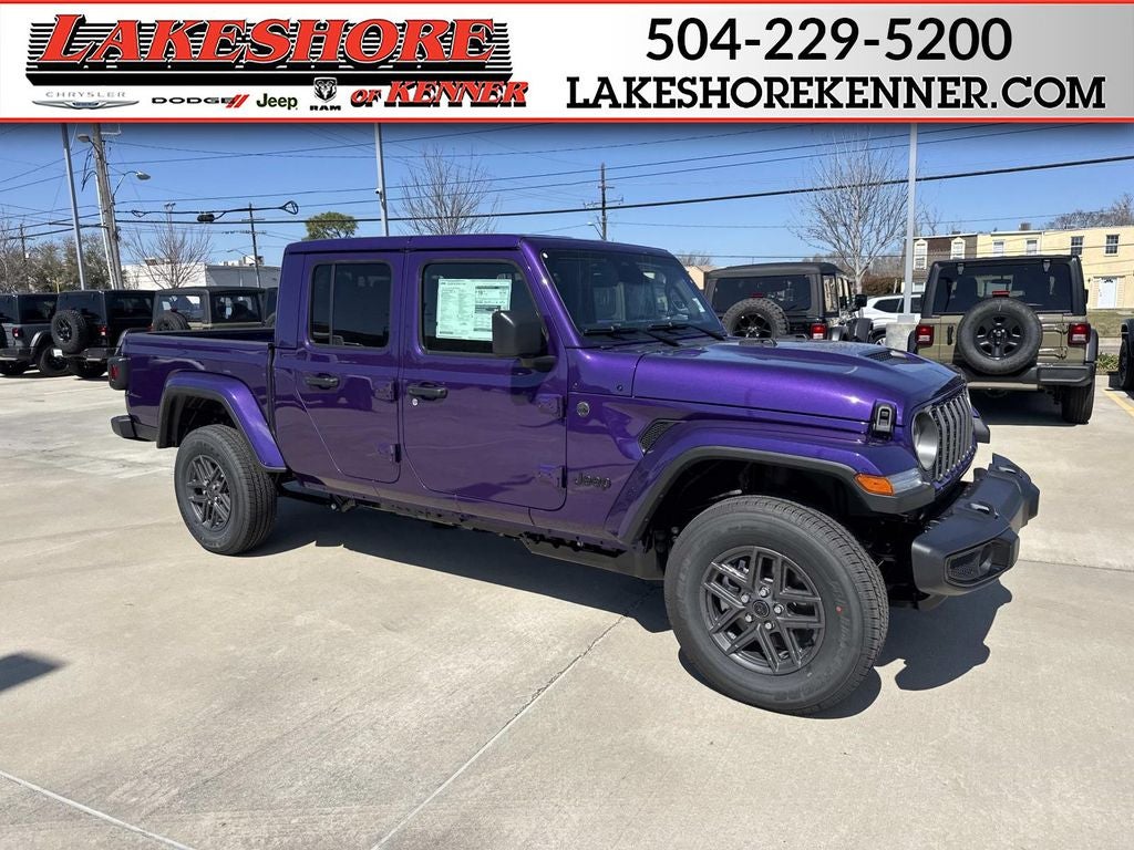 2026 Jeep Gladiator Sport S Auto's photo