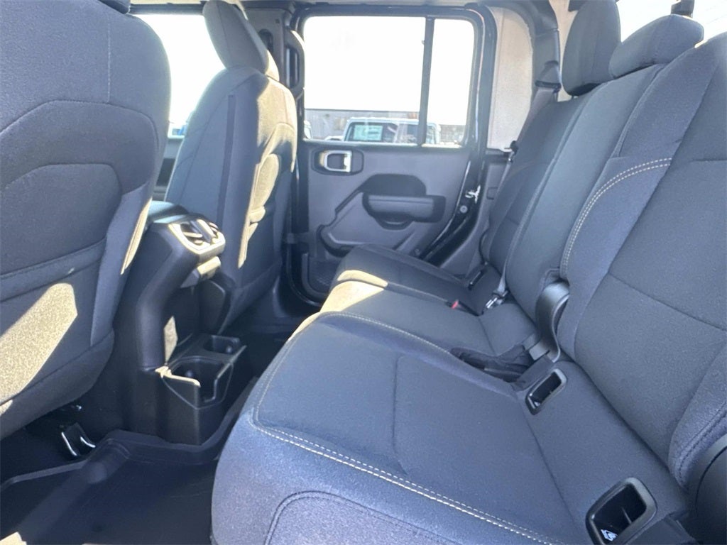 2025 Jeep Gladiator GLADIATOR SPORT S 4X4