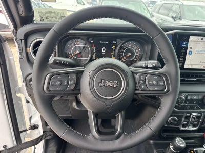 2026 Jeep Gladiator GLADIATOR SAHARA 4X4